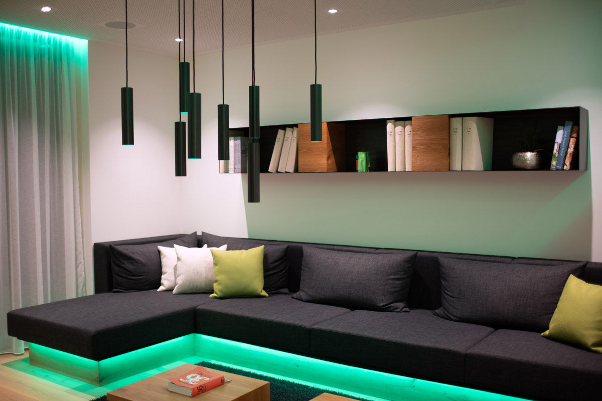 Pendulum Slim RGBW Tree anth.
