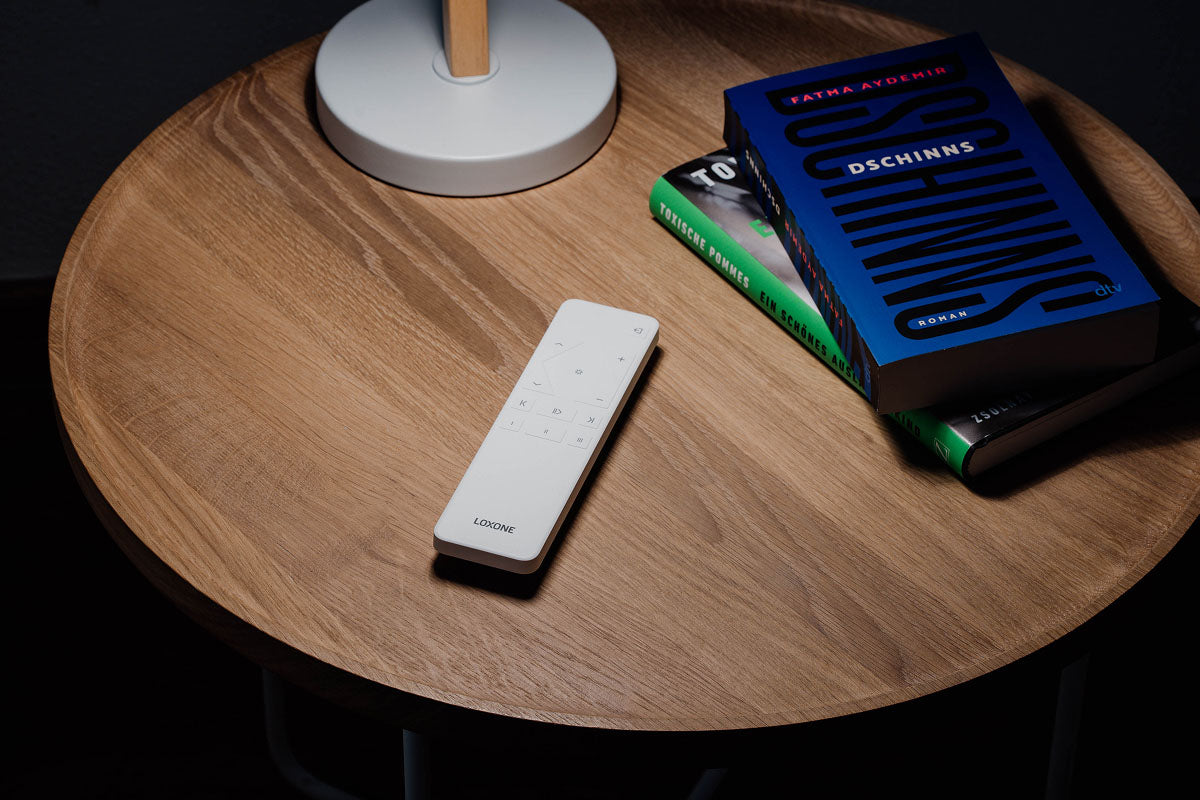 Remote Air white