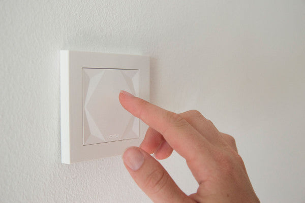Touch Air White